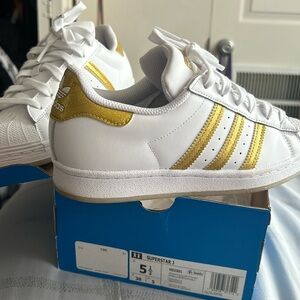 Adidas big kids sneakers
